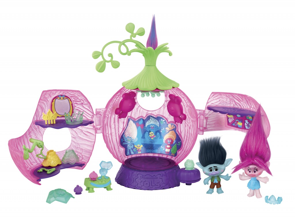 dreamworks trolls world tour blooming pod playset