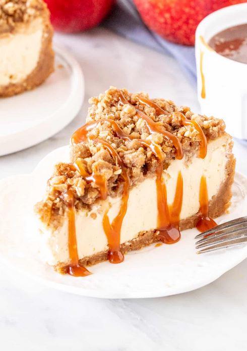 apple crisp cheesecake